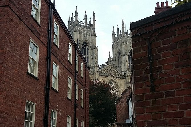 Dark Tales of York. Private ghost tours. - Private and customizable, why that matters in York