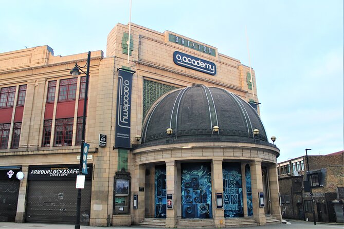 David Bowie Walking Tour of London - Stop 1: Brixton, Birthplace Footprints and Early Venues