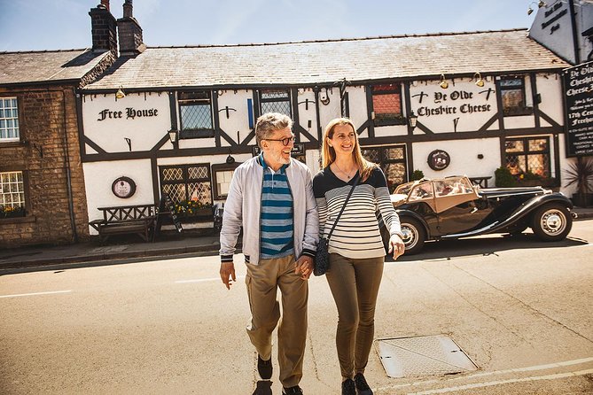 Derbyshire & the Peak District from Manchester - Bakewell: pudding country and an easy wander