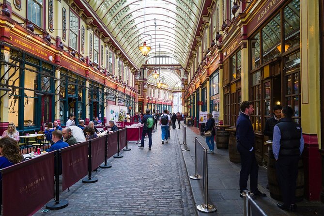 Devour London: Borough Market & Leadenhall Food Tour with Wine - Fish and Chips at Fish! Borough Market Restaurant, Plus Aux Merveilleux Meringues