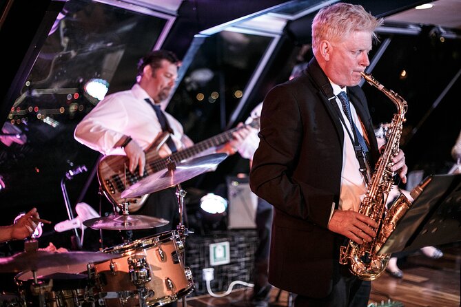 Dinner and Jazz Cruise on the River Thames - The included 3-course dinner: good, but plan for limited choice