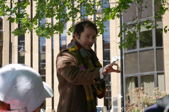Doctor Who TV Locations Tour of London - Outside 10 Downing Street, Aliens of London style
