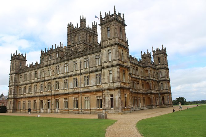Downton Abbey and Village Small Group Tour from London - Price and Value: Is $256.48 a Good Deal?