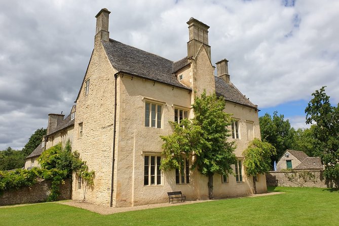 Downton Abbey Day In The Cotswolds Tour - London pickup, private touring, and how your day runs