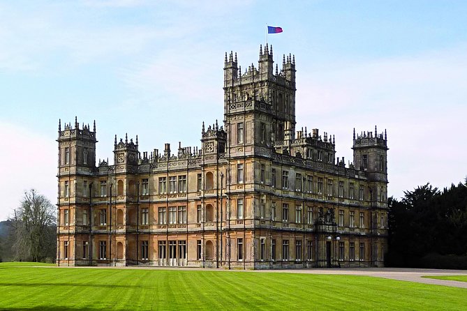 Downton Abbey & Highclere Castle Tour from London, with Oxford - Oxford on foot: spires, colleges, and Bridge of Sighs