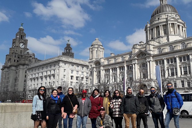 Downtown Liverpool Walking Tour - In Spanish - Meeting at Steble Fountain, then walking toward Pier Head