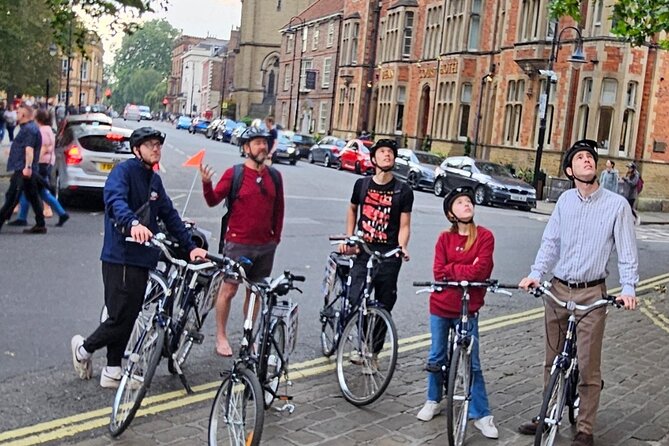 eBike Tour in York City - Stop 5: York Minster, the big cathedral moment