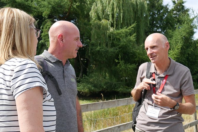 Emmerdale Classic Locations Bus Tour from Leeds - The bus experience: small group size helps your sightlines