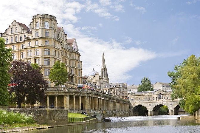 England in One Day: Stonehenge, Bath, the Cotswolds and Stratford-upon-Avon Day Trip from London - Leaving London at 7:45 am, and why that matters