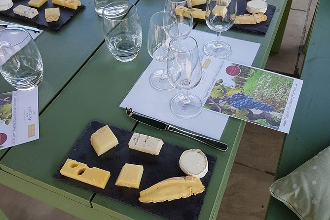 English Wine and Cheese Tour from London - Morning start at London Bridge Station: getting your bearings fast