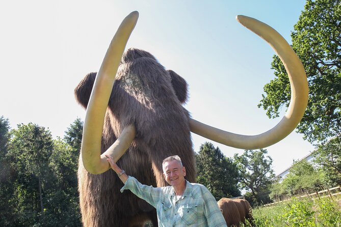 Entry ticket to Hoo Zoo and Dinosaur World in Telford - Key highlights worth planning for