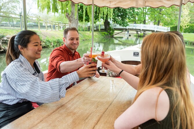 Evening Cocktail Cruise in Oxford - Starting at The Folly Restaurant by the river