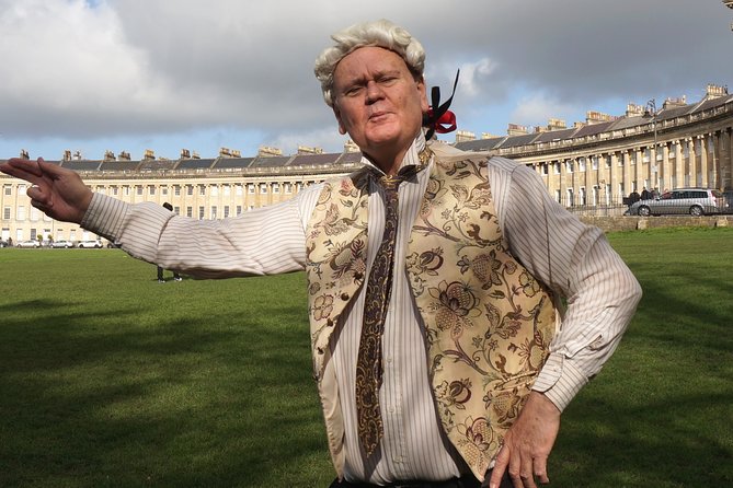 Exceptional Bath tour guide making your visit splendidly memorable. - Queen Square and The Circus: Georgian Bath the way John Wood intended you to see it