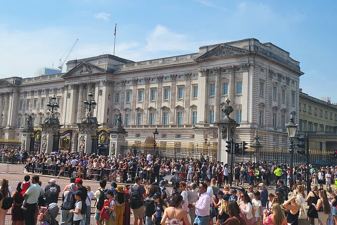 Exciting Full Day Walking Tour - See All London Sites - Piccadilly to the Thames: London Eye Views and River Bridge Photos