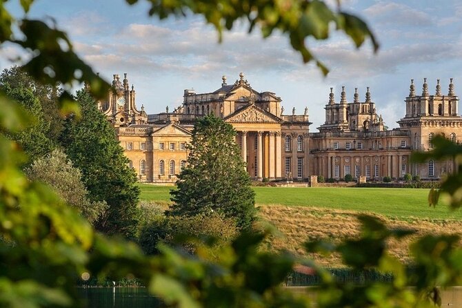 Exclusive Blenheim Palace &Cotswolds Private Day Tour from London - Bibury in 30 Minutes: Honey-Stone Cottages and Arlington Row Views