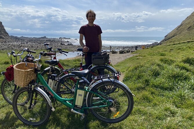 Explore North Cornwall on Electric Bikes - E-bikes on coastal hills and quiet lanes: what you gain