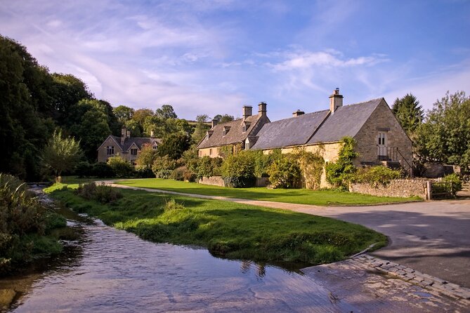 Explore the Cotswolds (Private Day Tour from London) - Price and Logistics: what $591.83 per person includes