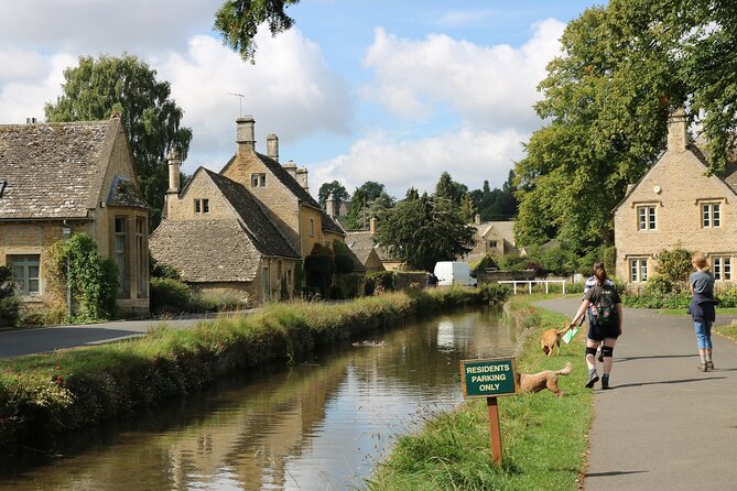 Explore the Cotswolds (Private Day Tour from London) - Chipping Campden high street and the 14th-century street arc