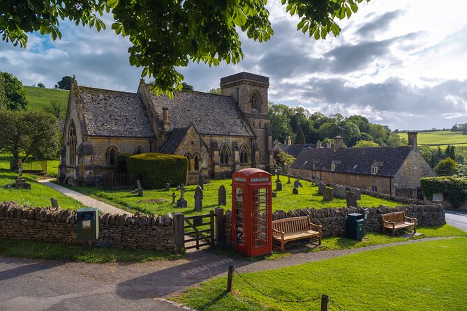 Explore the Hidden Gems of Cotswolds Private Tour - Meeting at Moreton-in-Marsh: where your Cotswolds day starts