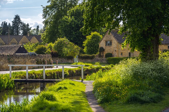 Explore the Hidden Gems of Cotswolds Private Tour - Stow-on-the-Wold: Roman road crossroads and the Civil War near Donnington