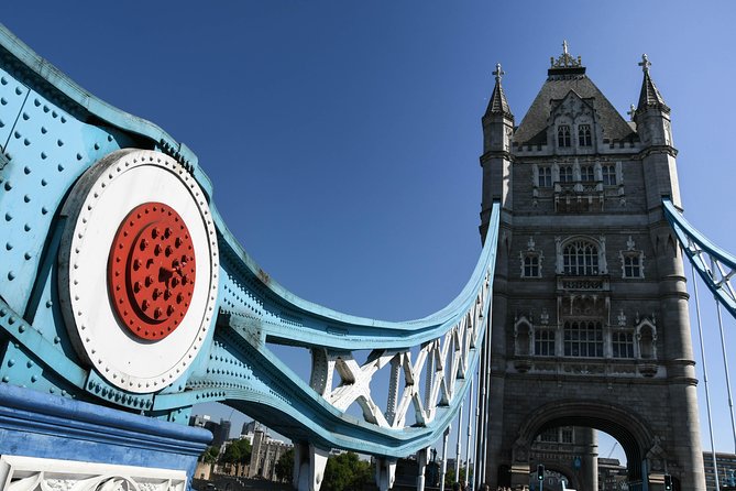 Explore Tower Bridge & Westminster Walking Tour - Westminster Abbey: a 20-minute taste of a 1,000-year landmark