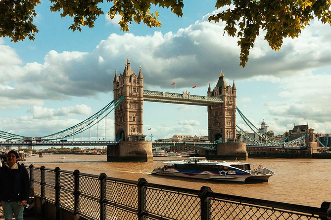 Family Friendly London Private City Tour - Big Ben and Shakespeare’s Globe: classic London with kid-friendly pacing