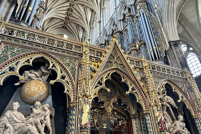 Fast Access Westminster Abbey Private Tour with a London Blue Badge Guide - What to know before you go: dress, lighting, shoes, and cold