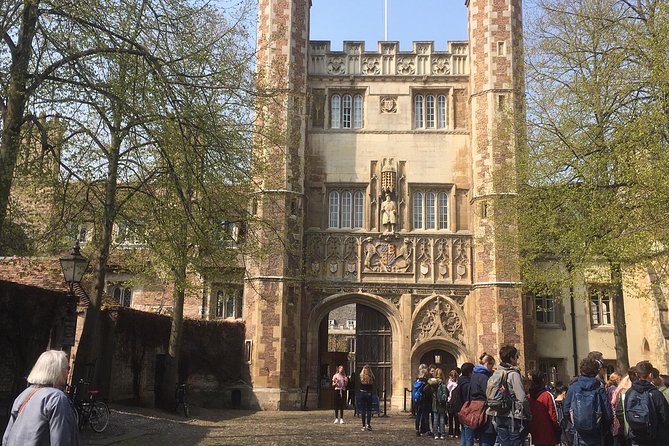 Former Student’s Cambridge Colleges: An Outdoor Audio Tour - Starting at King’s Parade, and why that location matters