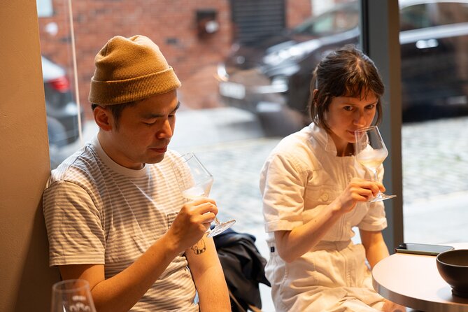 Four hour walking wine tasting tour of Manchester's best bars - Price and value: what $118.06 buys you in real terms