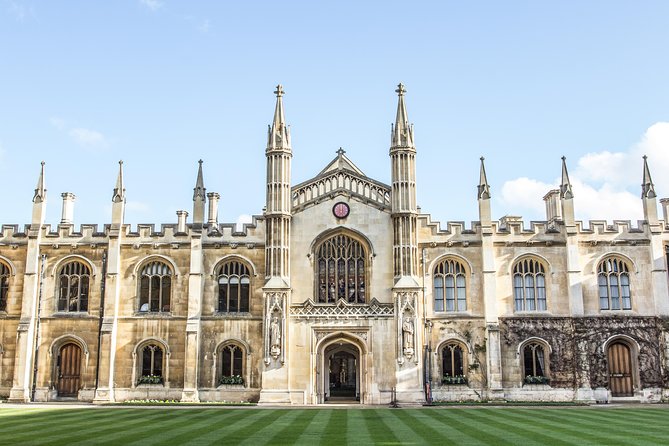 From London: Oxford and Cambridge University Town Tour with Guide - Oxford University Walking Tour: Getting Oriented in the City of Colleges