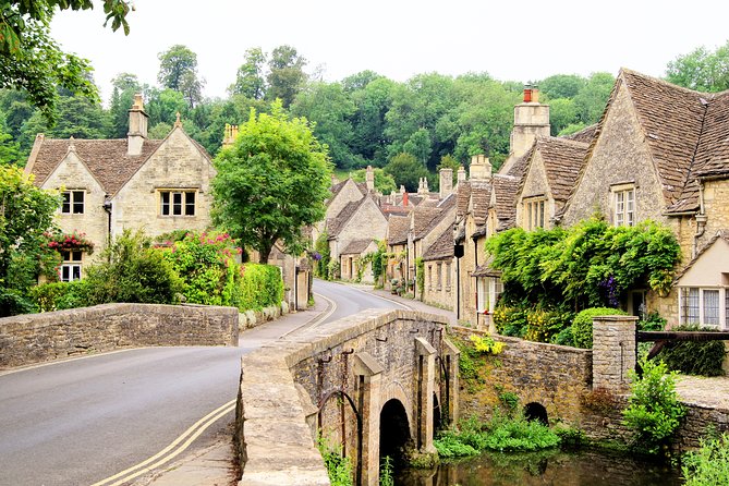 From London: Small-Group Cotswolds Villages Day Tour - Bourton-on-the-Water, riverside calm and simple wandering