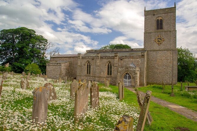Full-Day Discovering All Creatures Great and Small Tour of Yorkshire - York for 6.5 Hours, Your Chance to Do It Your Way