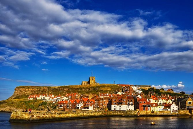 Full-Day Heartbeat Locations Tour from York - Getting started in York: where you meet and how the day runs