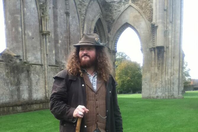 Full-Day Tour of Glastonbury - Chalice Well after lunch: healing waters and the Grail quest