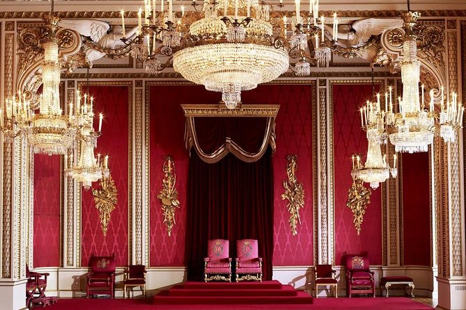 Full Royal Tour: Royal London & Buckingham Palace Tour - The 10:00 AM Ritz Meeting and How the Walk Really Feels