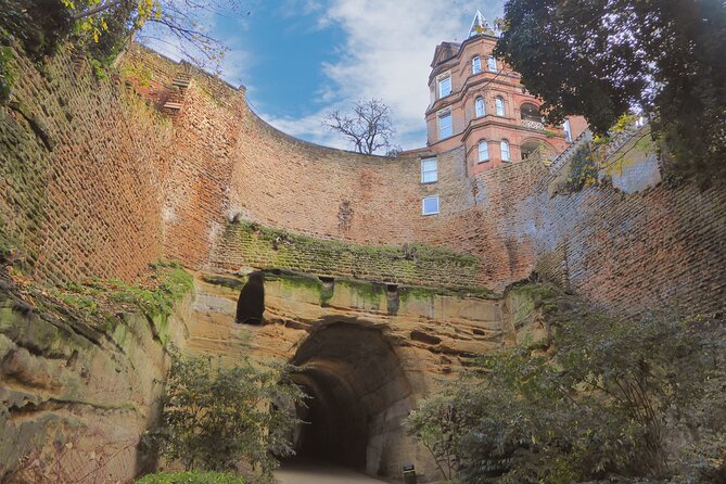 Fun and Flexible Treasure Hunt Around Nottingham with Hidden Gems - Who this treasure hunt suits best in Nottingham
