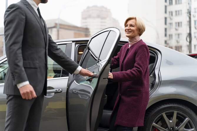 Gatwick Airport Taxi - Private Transfer to/from London - Key points before you book