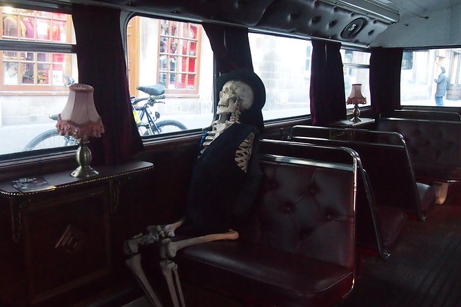 Ghost Bus Tour of York - What this Ghost Bus Tour of York feels like at street level