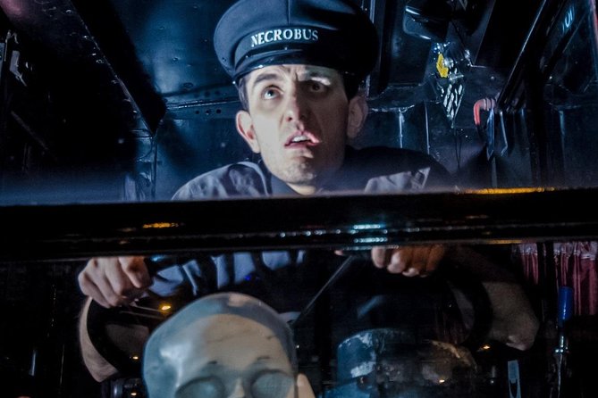 Ghost Bus Tour of York - Humor, scares, and audience energy: is it family-friendly?