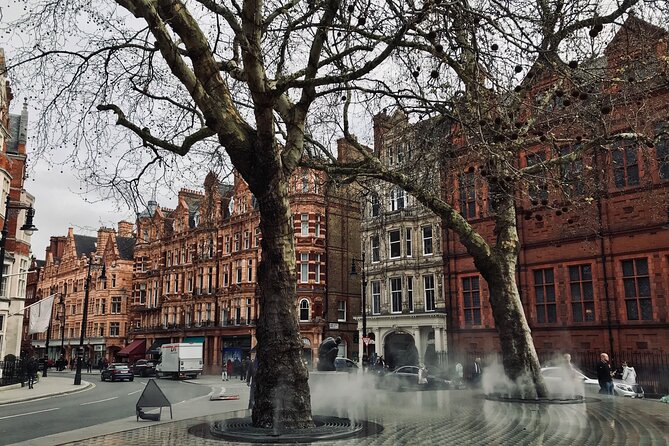 Ghost Tour of Mayfair - Mayfair at night: royal hauntings, street corners, and the Henry VIII factor