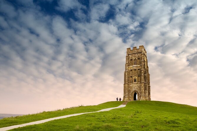 Glastonbury and Cheddar Gorge Guided Day Tour from London - Guided coaching: why the stories make the day feel worth it