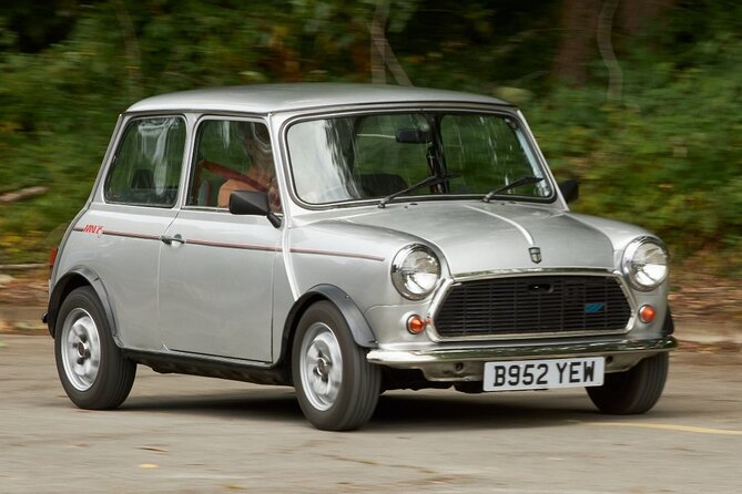 Great British Classic Car Driving Experience - The driving experience: a private circuit, lots of feel, limited scenery