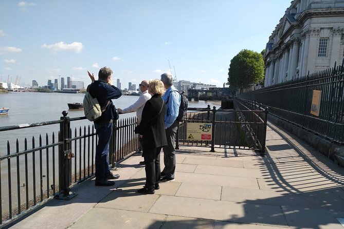 Greenwich Highlights Private Half Day Tour - Walking and Fitness: What Moderate Really Looks Like Here