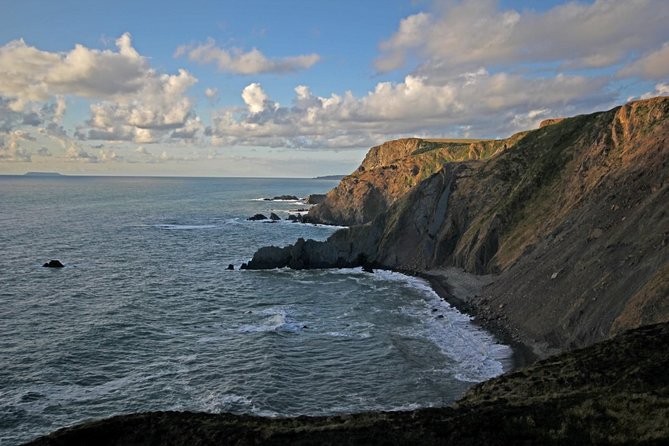 Guided walk on the remote and wild North Cornish coast - Walking Morwenstow’s wild coast, with a real guide