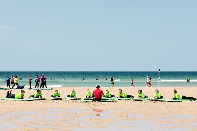 Half-Day (2hr) Surf Experience in Newquay - Beginners & Improvers - Beginners get the tail-assist stand-up method