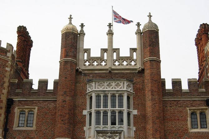 Hampton court palace private tour from London - Key highlights worth planning for