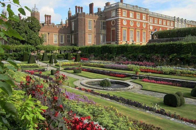 Hampton Court Palace Private Tour - Secrets of Henry VIII - How Customization Really Helps (Not Just a Buzzword)