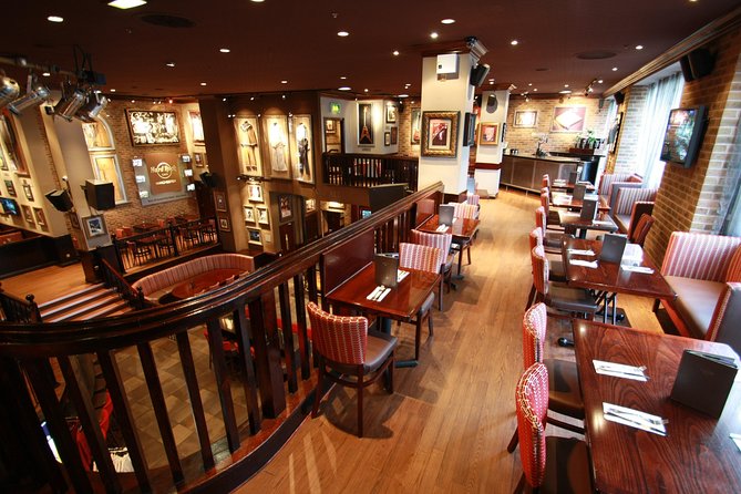 Hard Rock Cafe Manchester with Set Menu for Lunch or Dinner - Service quality: when it goes right, it feels effortless
