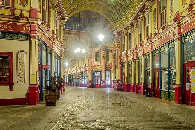 Harry Potter Film Locations Guided Walking Tour - From Westminster Abbey area to Cecil Court: Where Diagon Alley starts to feel real