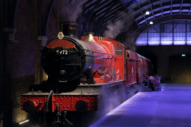 Harry Potter Warner Bros. Studio Tour London from King's Cross - Hogwarts Express, Privet Drive, and the Knight Bus details